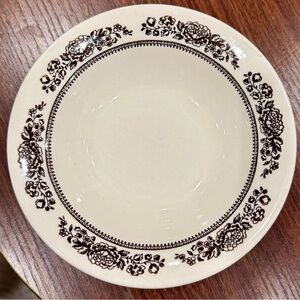 Elegant Cream Floral Dinner Plate